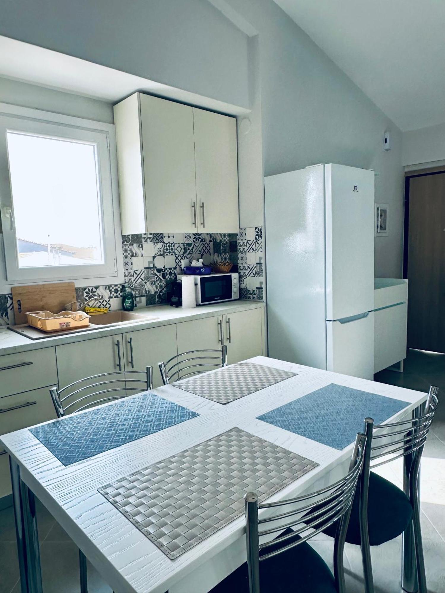 Apartment Aris Nea Peramos (Macedonia)