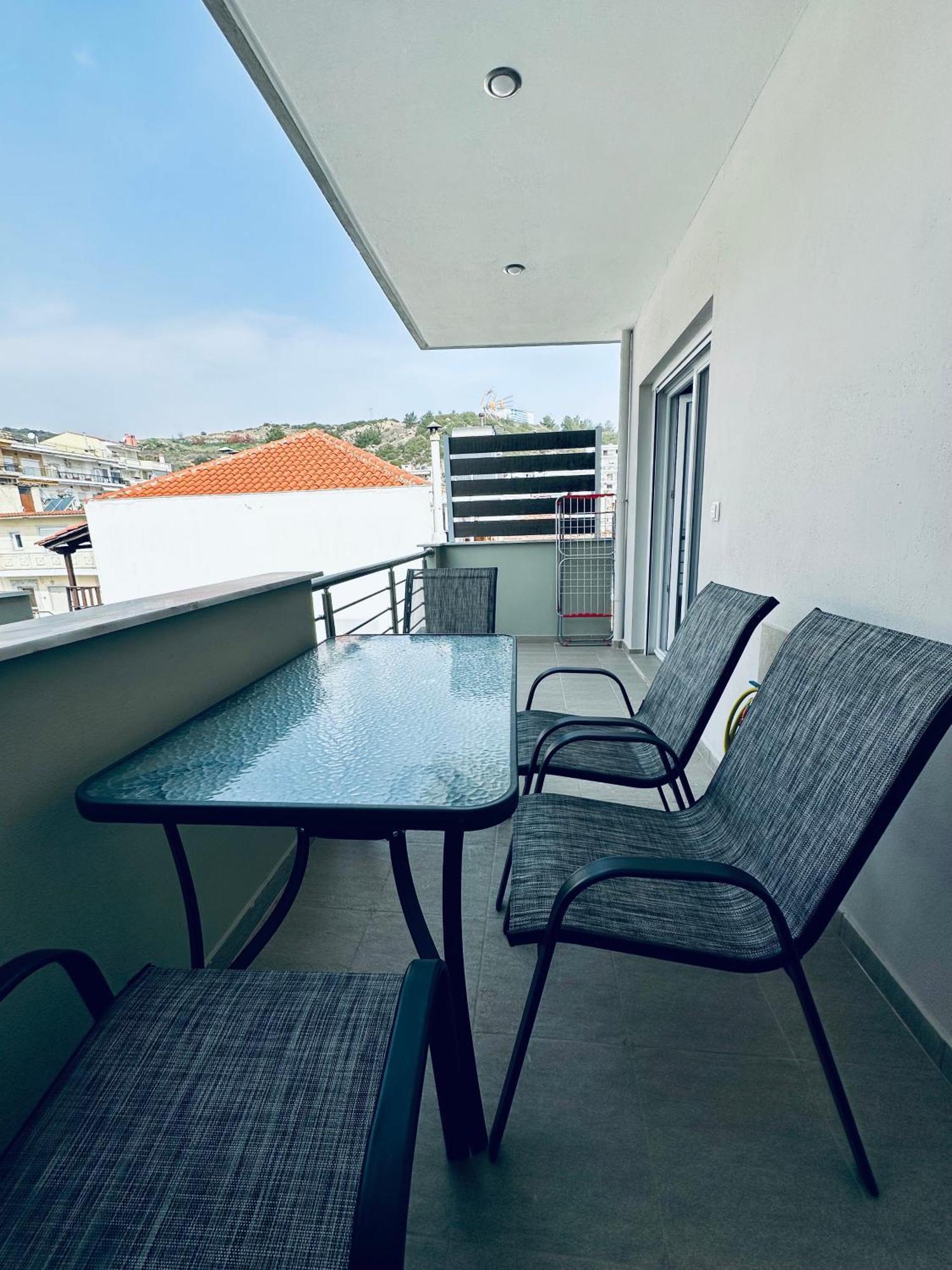 Aris Apartment
